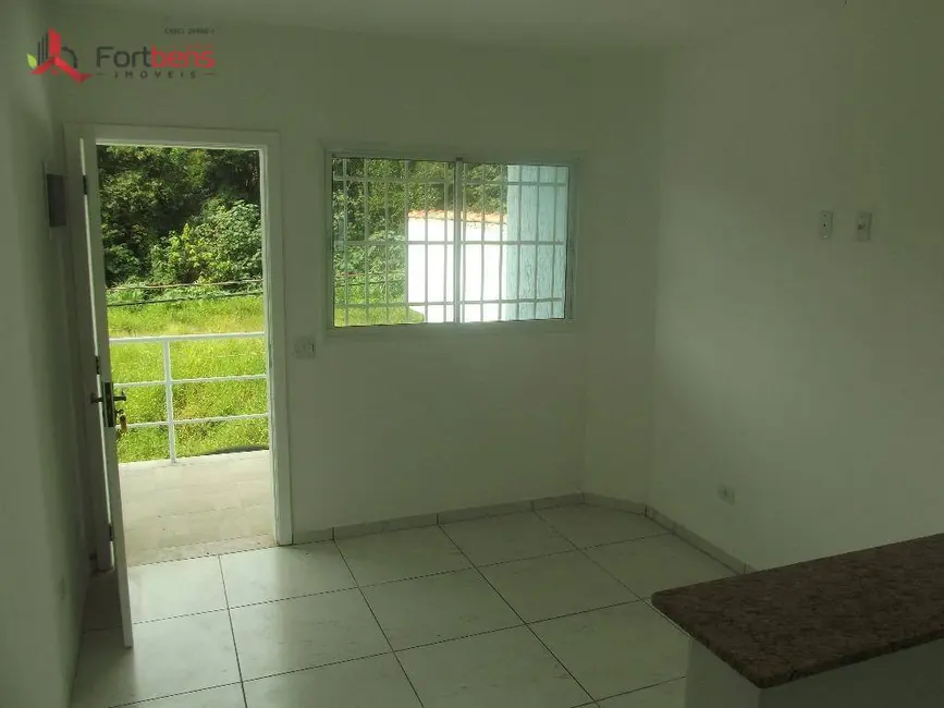 Foto 7 de Sobrado com 2 quartos à venda, 147m2 em Vila Olinda, Franco Da Rocha - SP