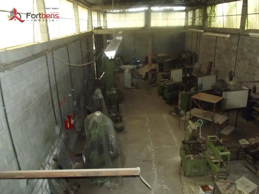 Foto 6 de Armazém / Galpão à venda, 1972m2 em Laranjeiras, Caieiras - SP