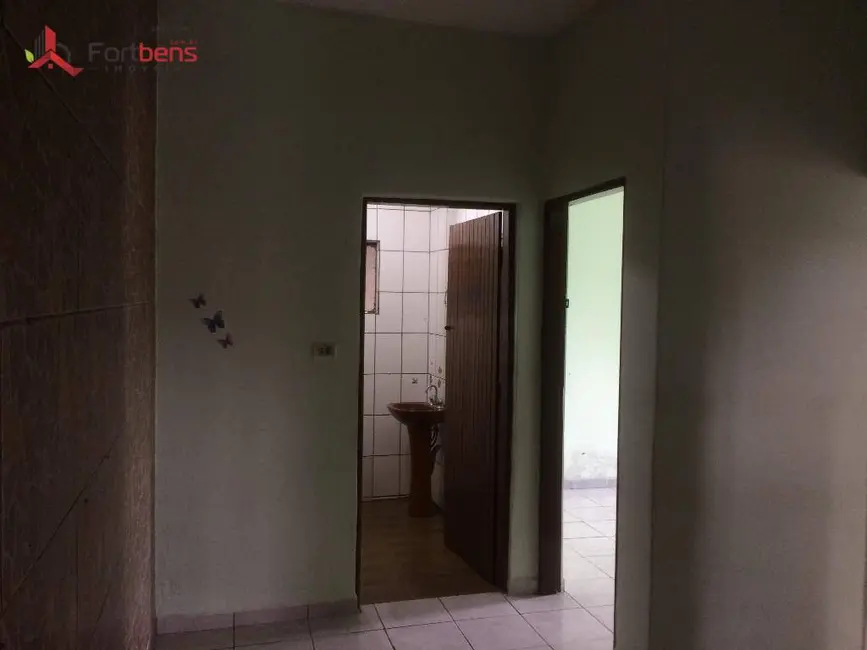 Casa com 2 quartos à venda e para alugar, 229m2 em Vera Tereza, Caieiras - SP - imagem 6 Foto 6 de Casa com 2 quartos à venda e para alugar, 229m2 em Vera Tereza, Caieiras - SP