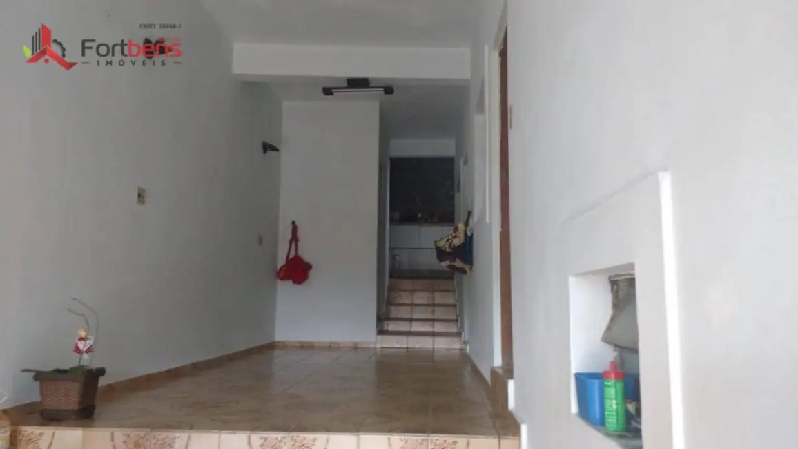 Foto 7 de Sobrado com 4 quartos à venda, 161m2 em Laranjeiras, Caieiras - SP