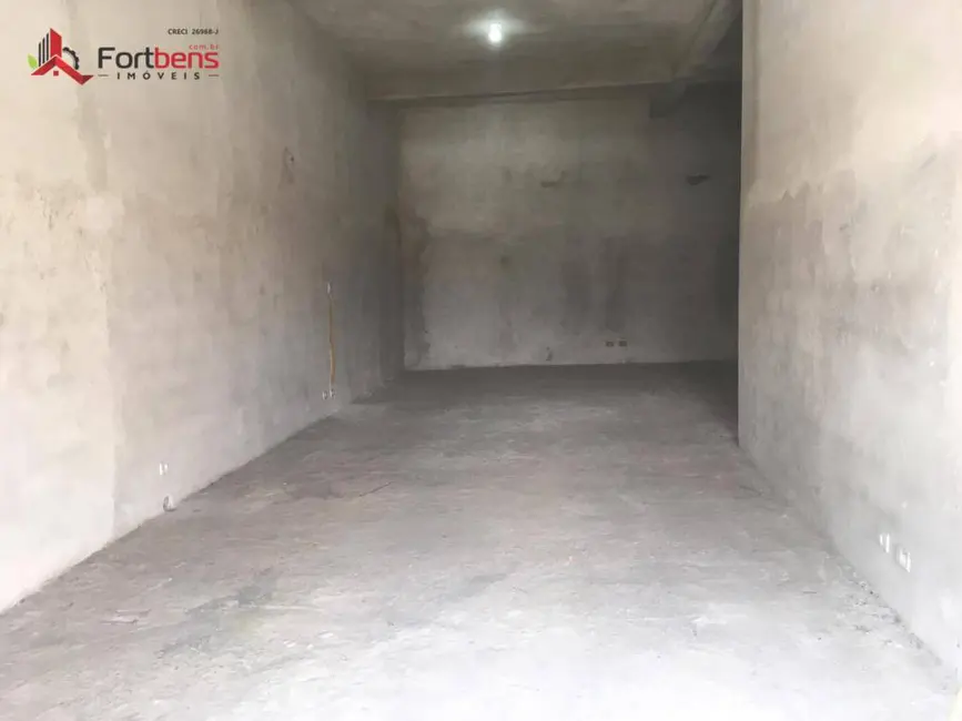 Foto 2 de Sala Comercial para alugar, 250m2 em Parque Monte Verde, Franco Da Rocha - SP