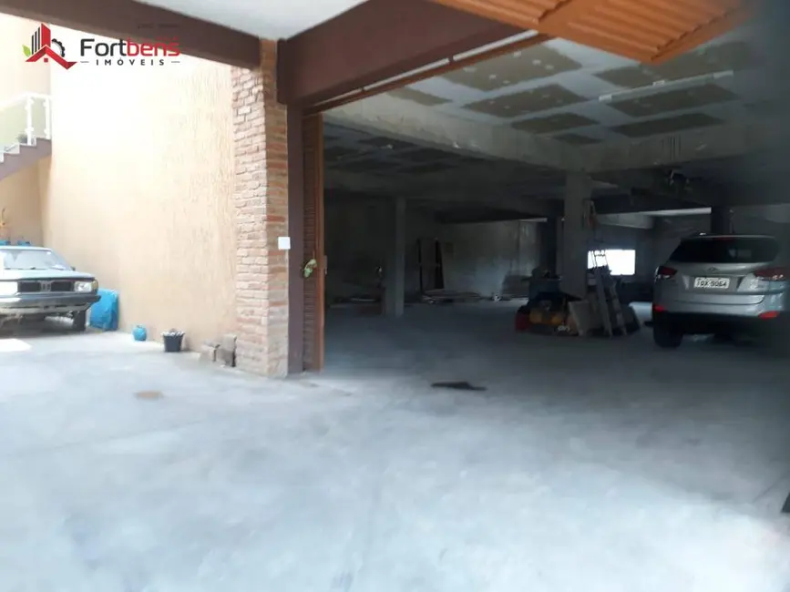 Foto 4 de Sala Comercial para alugar, 990m2 em Laranjeiras, Caieiras - SP