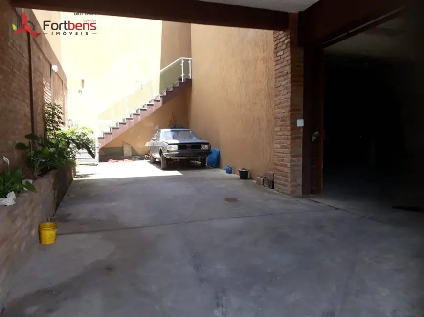 Foto 5 de Sala Comercial para alugar, 990m2 em Laranjeiras, Caieiras - SP