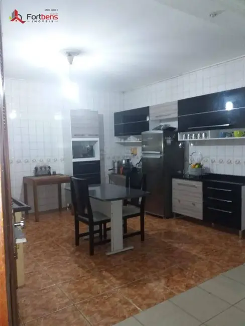Foto 4 de Sobrado com 5 quartos à venda, 300m2 em Laranjeiras, Caieiras - SP