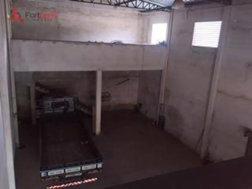 Foto 5 de Armazém / Galpão para alugar, 330m2 em Laranjeiras, Caieiras - SP