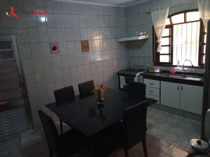 Foto 4 de Sobrado com 3 quartos à venda, 150m2 em Laranjeiras, Caieiras - SP