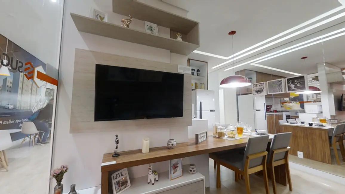 Foto 2 de Apartamento com 2 quartos à venda, 44m2 em Gleba do Pêssego, São Paulo - SP