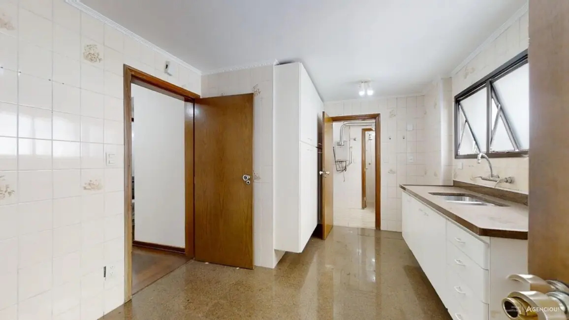 Apartamento com 4 quartos à venda, 160m2 em Higienópolis, São Paulo - SP - imagem 8 Foto 8 de Apartamento com 4 quartos à venda, 160m2 em Higienópolis, São Paulo - SP