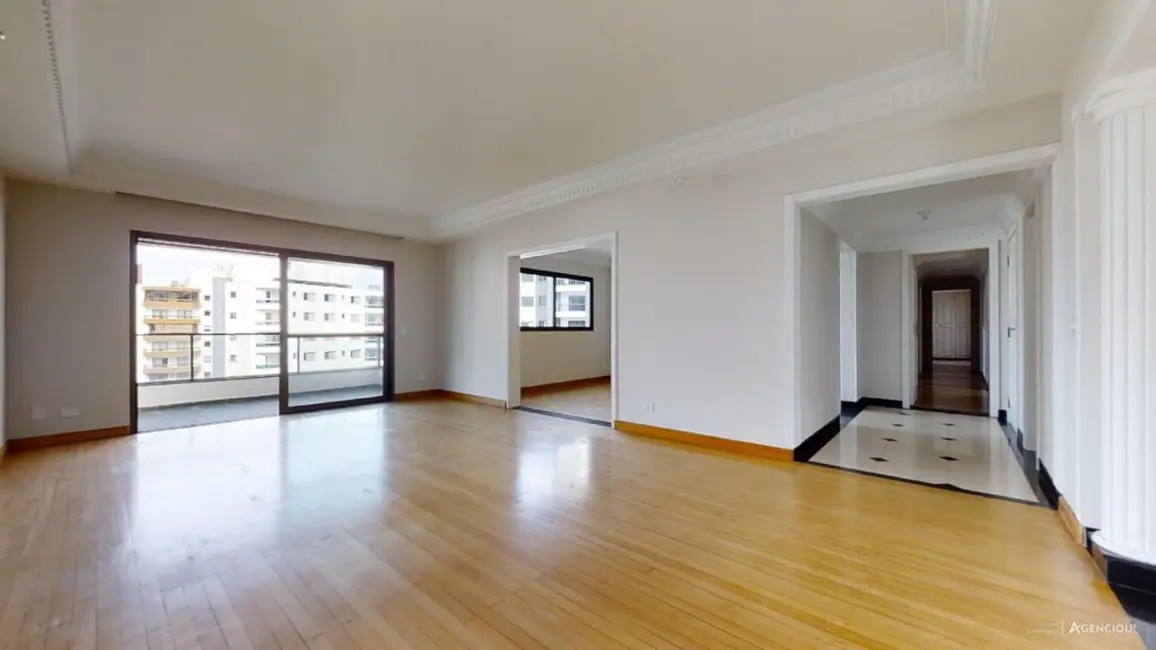 Foto 2 de Apartamento com 3 quartos à venda, 280m2 em Vila Suzana, São Paulo - SP