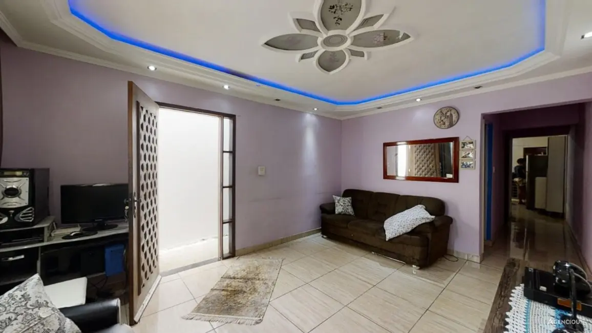 Foto 3 de Casa com 2 quartos à venda, 90m2 em Vila Princesa Isabel, São Paulo - SP