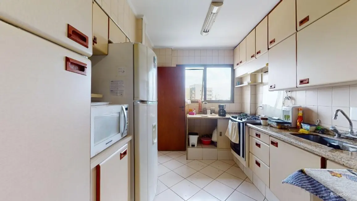 Apartamento com 3 quartos à venda, 113m2 em Alto de Pinheiros, São Paulo - SP - imagem 8 Foto 8 de Apartamento com 3 quartos à venda, 113m2 em Alto de Pinheiros, São Paulo - SP