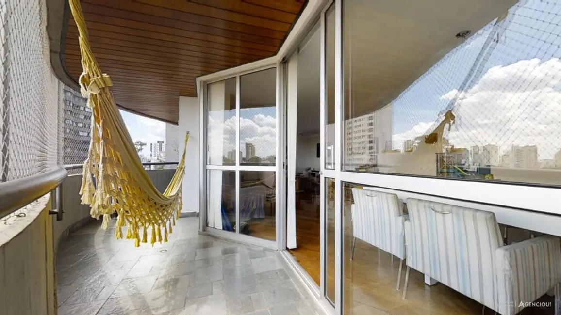 Apartamento com 4 quartos à venda, 220m2 em São Paulo - SP - imagem 9 Foto 9 de Apartamento com 4 quartos à venda, 220m2 em São Paulo - SP