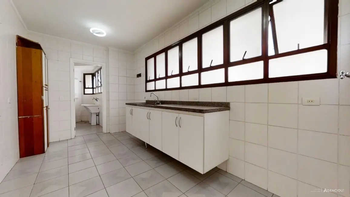 Apartamento com 3 quartos à venda, 230m2 em Vila Suzana, São Paulo - SP - imagem 9 Foto 9 de Apartamento com 3 quartos à venda, 230m2 em Vila Suzana, São Paulo - SP