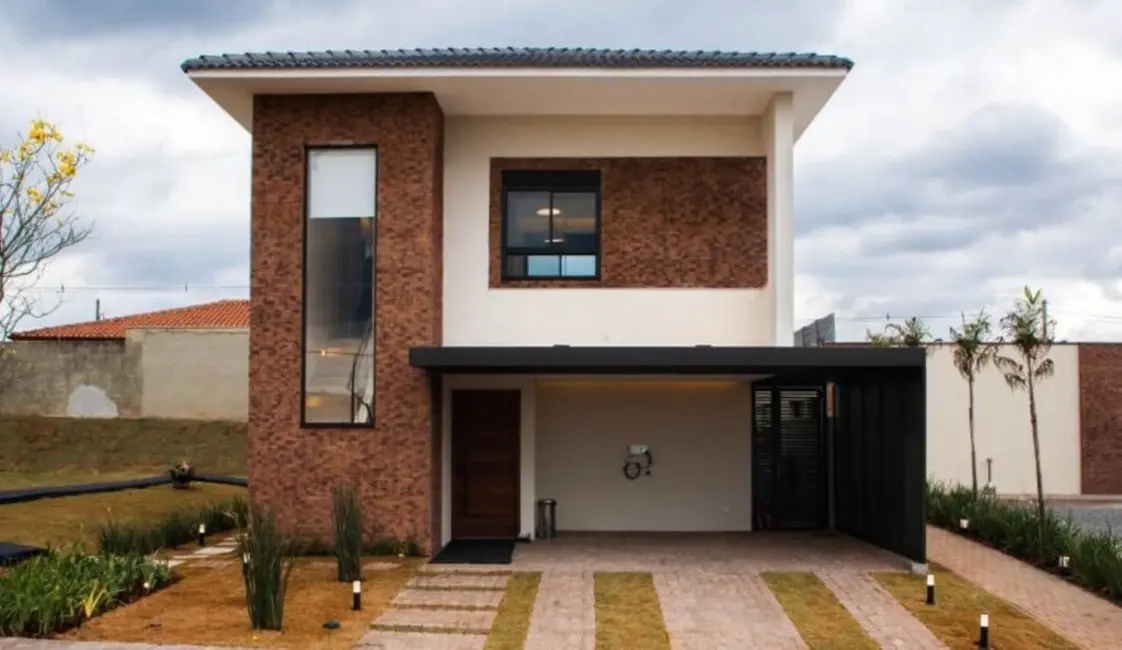 Foto 1 de Casa com 3 quartos à venda, 200m2 em Campinas - SP