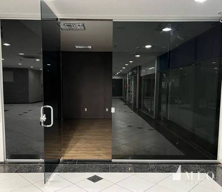 Foto 1 de Sala Comercial à venda e para alugar, 65m2 em Centro, Balneario Camboriu - SC