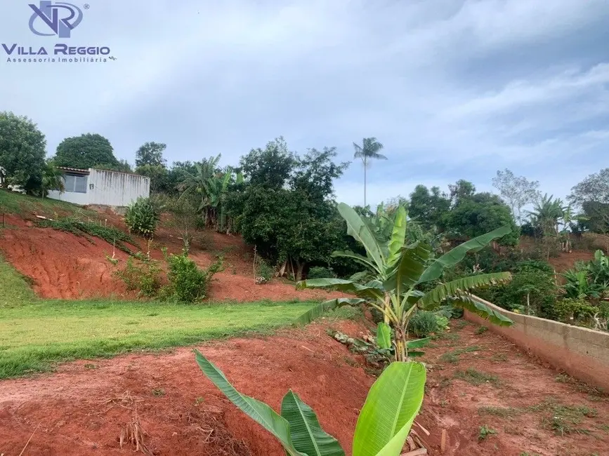 Chácara com 3 quartos à venda, 2418m2 em Pilar Do Sul - SP - imagem 8 Foto 8 de Chácara com 3 quartos à venda, 2418m2 em Pilar Do Sul - SP