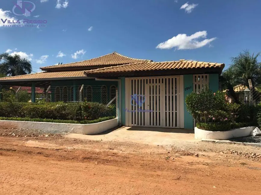 Chácara com 5 quartos à venda, 1760m2 em Pilar Do Sul - SP - imagem 1 Foto 1 de Chácara com 5 quartos à venda, 1760m2 em Pilar Do Sul - SP