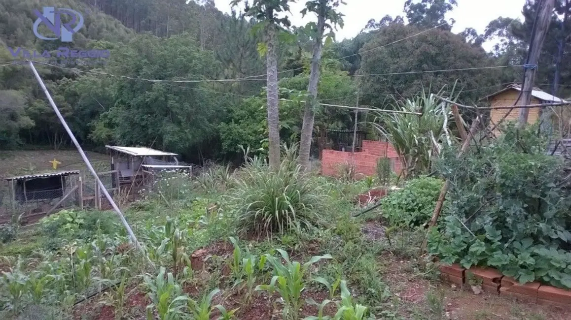 Chácara com 3 quartos à venda, 2320m2 em Pilar Do Sul - SP - imagem 4 Foto 4 de Chácara com 3 quartos à venda, 2320m2 em Pilar Do Sul - SP