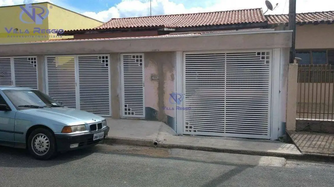 Casa com 4 quartos à venda, 360m2 em Pilar Do Sul - SP - imagem 1 Foto 1 de Casa com 4 quartos à venda, 360m2 em Pilar Do Sul - SP