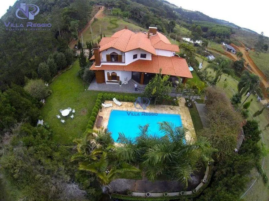 Foto 1 de Sítio / Rancho com 6 quartos à venda, 580800m2 em Tapirai - SP