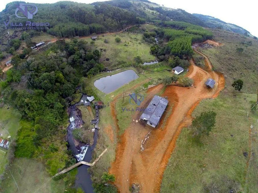 Foto 6 de Sítio / Rancho com 6 quartos à venda, 580800m2 em Tapirai - SP