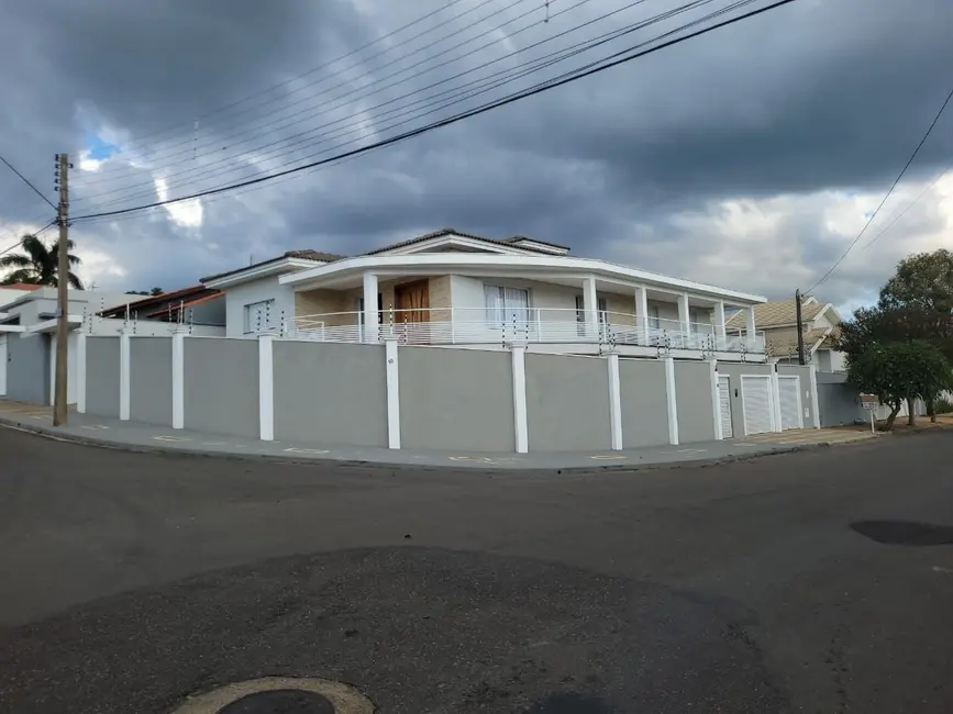 Foto 1 de Casa com 4 quartos à venda, 358m2 em Pilar Do Sul - SP