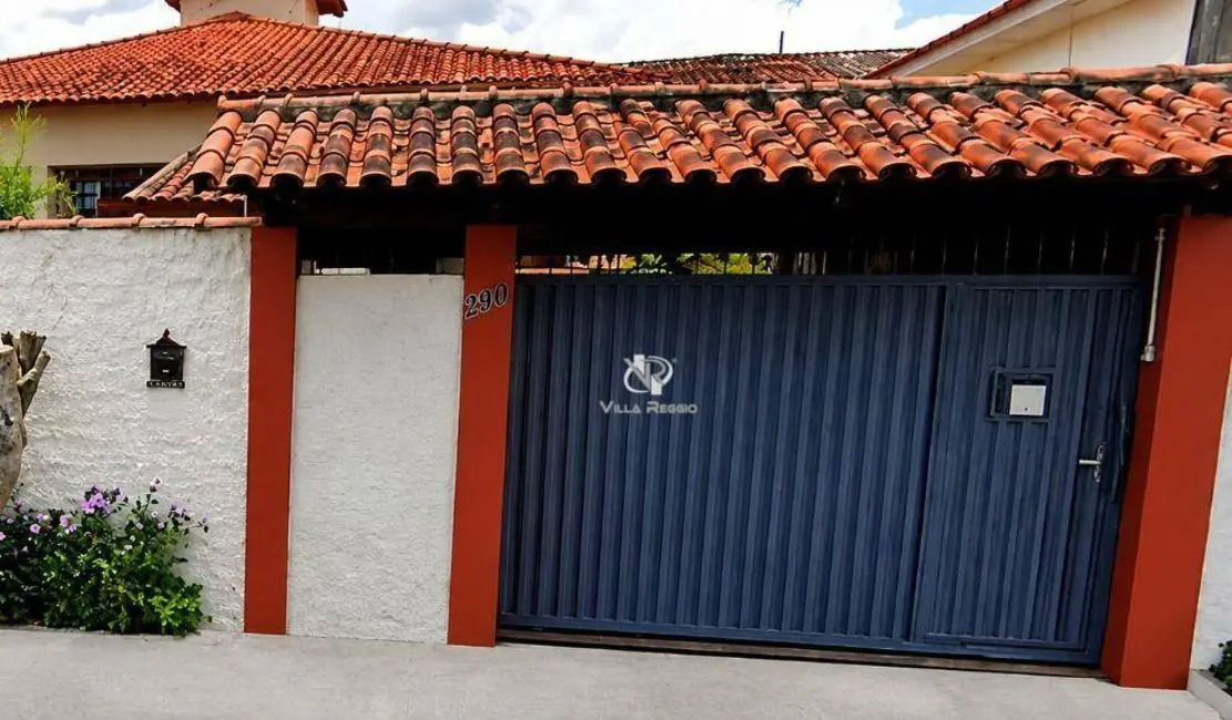 Casa com 3 quartos à venda, 464m2 em Pilar Do Sul - SP - imagem 1 Foto 1 de Casa com 3 quartos à venda, 464m2 em Pilar Do Sul - SP