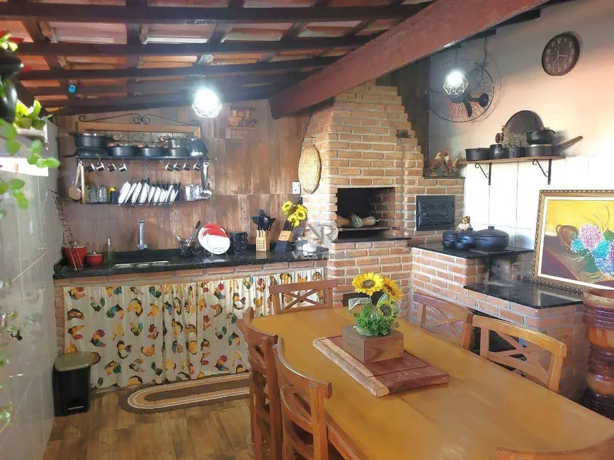 Foto 9 de Casa com 2 quartos à venda, 210m2 em Pilar Do Sul - SP