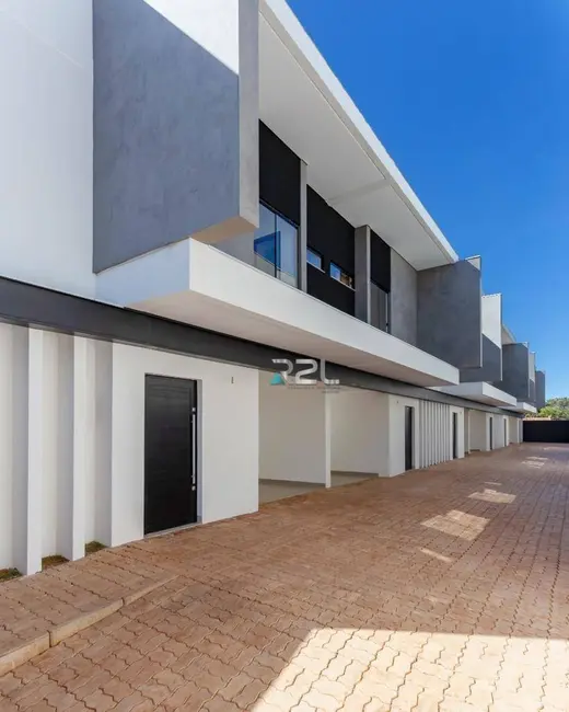Sobrado com 3 quartos à venda, 100m2 em Rita Vieira, Campo Grande - MS - imagem 3 Foto 3 de Sobrado com 3 quartos à venda, 100m2 em Rita Vieira, Campo Grande - MS