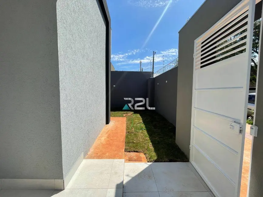 Casa com 3 quartos à venda, 360m2 em Universitário, Campo Grande - MS - imagem 4 Foto 4 de Casa com 3 quartos à venda, 360m2 em Universitário, Campo Grande - MS