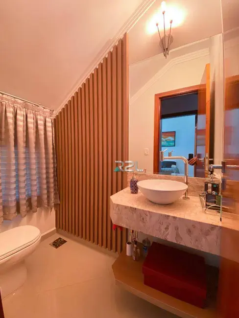 Sobrado com 4 quartos à venda, 450m2 em Residencial Damha II, Campo Grande - MS - imagem 8 Foto 8 de Sobrado com 4 quartos à venda, 450m2 em Residencial Damha II, Campo Grande - MS