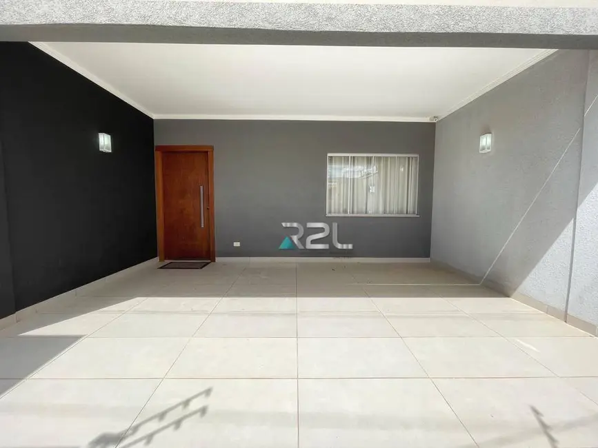 Casa com 3 quartos à venda, 175m2 em Vila Carlota, Campo Grande - MS - imagem 3 Foto 3 de Casa com 3 quartos à venda, 175m2 em Vila Carlota, Campo Grande - MS