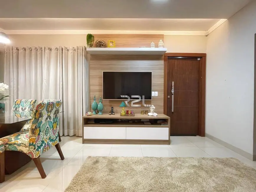 Casa com 3 quartos à venda, 175m2 em Vila Carlota, Campo Grande - MS - imagem 6 Foto 6 de Casa com 3 quartos à venda, 175m2 em Vila Carlota, Campo Grande - MS