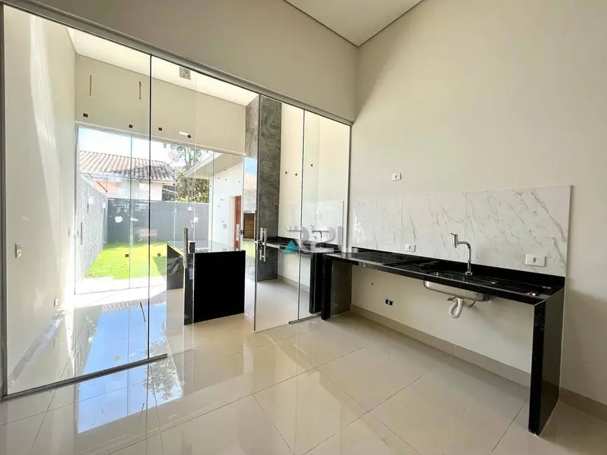 Casa com 3 quartos à venda, 225m2 em Vila Morumbi, Campo Grande - MS - imagem 6 Foto 6 de Casa com 3 quartos à venda, 225m2 em Vila Morumbi, Campo Grande - MS