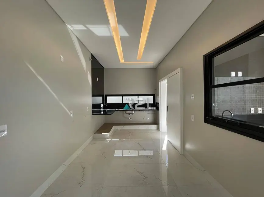 Casa de Condomínio com 3 quartos à venda, 379m2 em Jardim Montevidéu, Campo Grande - MS - imagem 7 Foto 7 de Casa de Condomínio com 3 quartos à venda, 379m2 em Jardim Montevidéu, Campo Grande - MS
