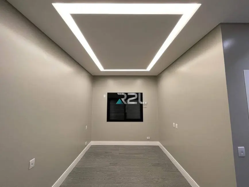 Casa de Condomínio com 3 quartos à venda, 360m2 em Terras Alpha Campo Grande, Campo Grande - MS - imagem 8 Foto 8 de Casa de Condomínio com 3 quartos à venda, 360m2 em Terras Alpha Campo Grande, Campo Grande - MS