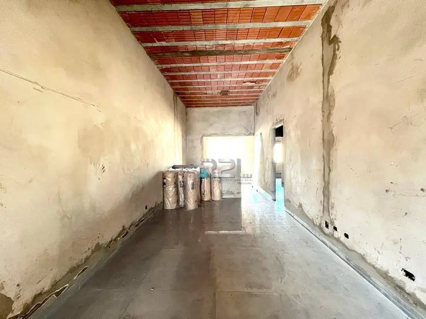 Foto 4 de Casa com 3 quartos à venda, 225m2 em Parque Residencial Rita Vieira, Campo Grande - MS