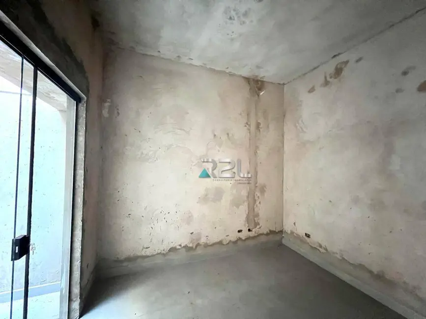 Foto 8 de Casa com 3 quartos à venda, 225m2 em Parque Residencial Rita Vieira, Campo Grande - MS