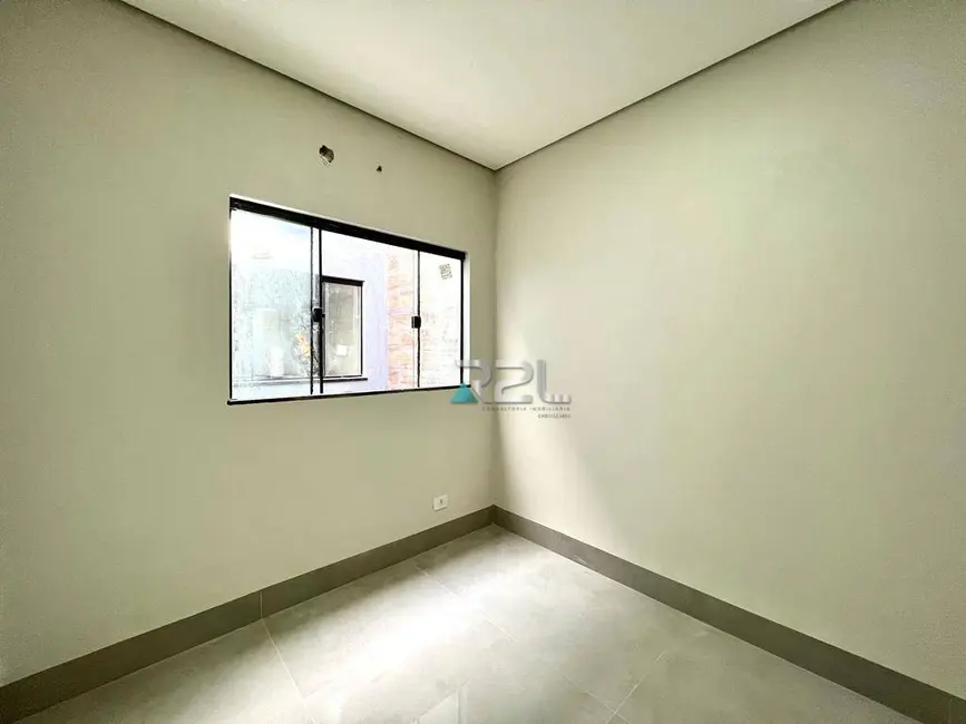 Casa com 3 quartos à venda, 225m2 em Parque Residencial Rita Vieira, Campo Grande - MS - imagem 9 Foto 9 de Casa com 3 quartos à venda, 225m2 em Parque Residencial Rita Vieira, Campo Grande - MS