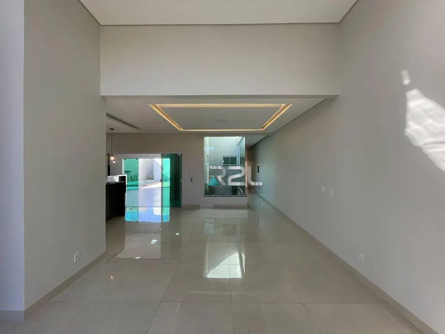 Casa com 3 quartos à venda, 360m2 em Carandá Bosque, Campo Grande - MS - imagem 5 Foto 5 de Casa com 3 quartos à venda, 360m2 em Carandá Bosque, Campo Grande - MS