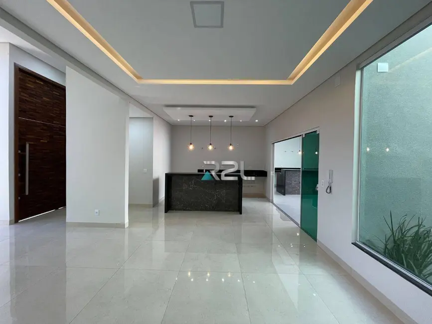 Casa com 3 quartos à venda, 360m2 em Carandá Bosque, Campo Grande - MS - imagem 7 Foto 7 de Casa com 3 quartos à venda, 360m2 em Carandá Bosque, Campo Grande - MS