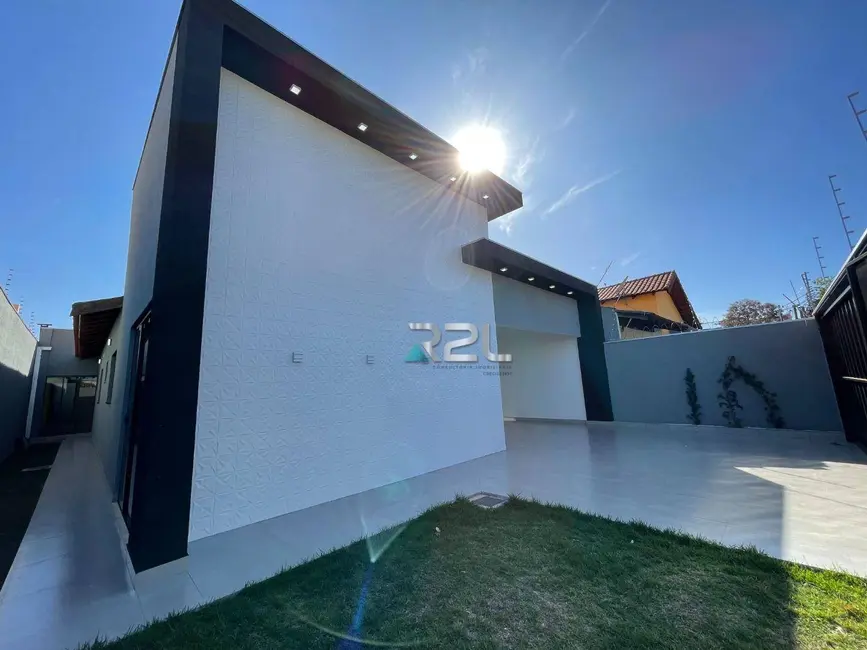 Casa com 3 quartos à venda, 360m2 em Carandá Bosque, Campo Grande - MS - imagem 3 Foto 3 de Casa com 3 quartos à venda, 360m2 em Carandá Bosque, Campo Grande - MS