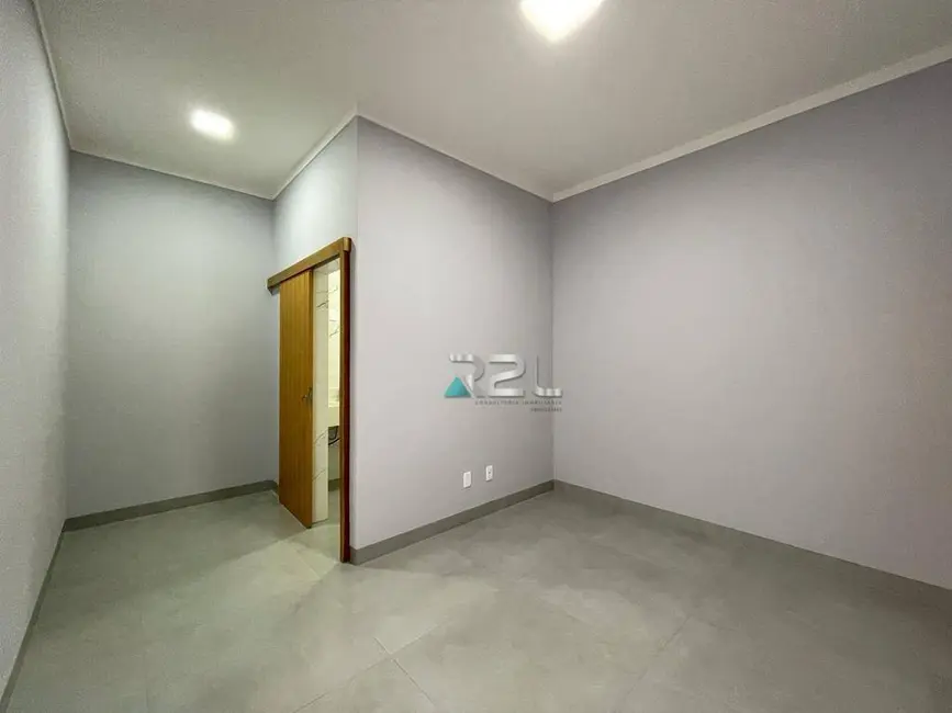 Casa com 3 quartos à venda, 200m2 em Loteamento Praia da Urca, Campo Grande - MS - imagem 8 Foto 8 de Casa com 3 quartos à venda, 200m2 em Loteamento Praia da Urca, Campo Grande - MS