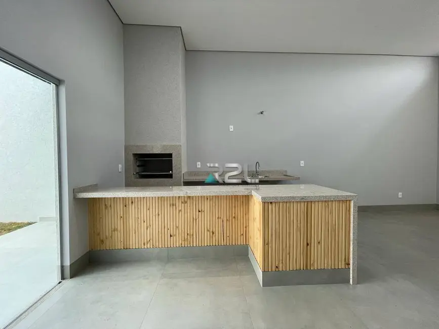 Casa com 3 quartos à venda, 200m2 em Loteamento Praia da Urca, Campo Grande - MS - imagem 7 Foto 7 de Casa com 3 quartos à venda, 200m2 em Loteamento Praia da Urca, Campo Grande - MS