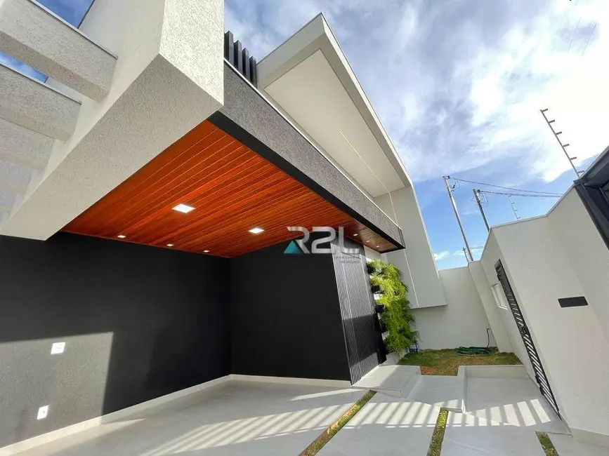 Foto 1 de Casa com 3 quartos à venda, 200m2 em Loteamento Praia da Urca, Campo Grande - MS