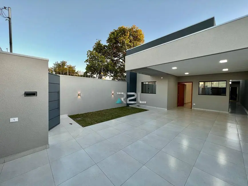 Foto 2 de Casa com 3 quartos à venda, 225m2 em Jardim Auxiliadora, Campo Grande - MS