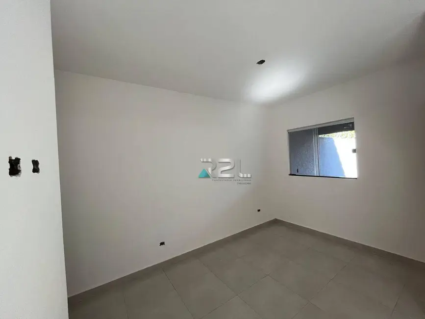 Casa com 2 quartos à venda, 180m2 em Universitário, Campo Grande - MS - imagem 9 Foto 9 de Casa com 2 quartos à venda, 180m2 em Universitário, Campo Grande - MS