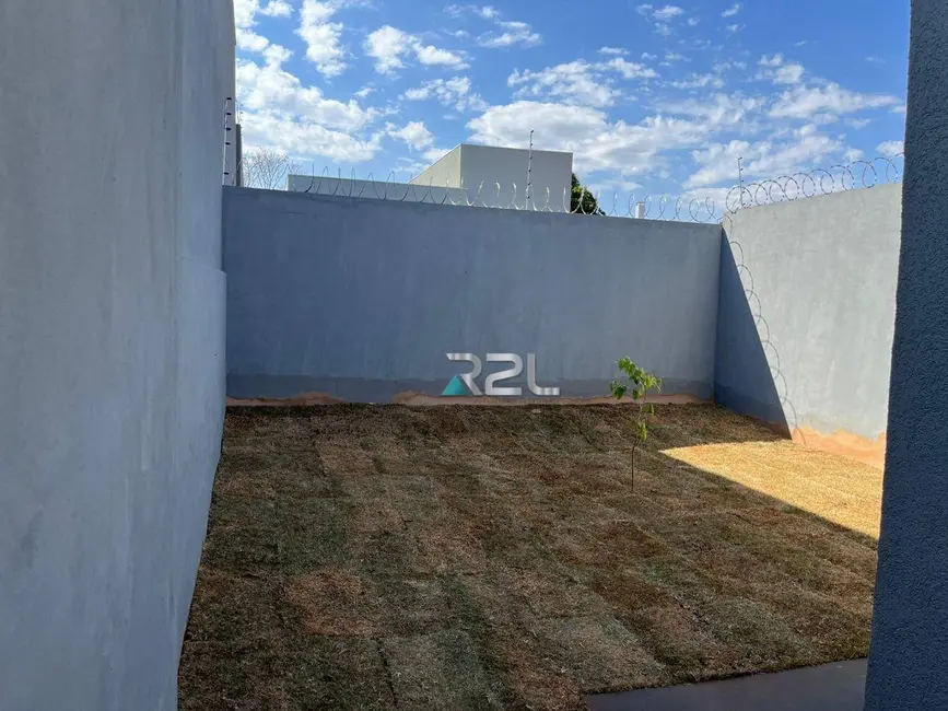 Casa com 2 quartos à venda, 180m2 em Universitário, Campo Grande - MS - imagem 5 Foto 5 de Casa com 2 quartos à venda, 180m2 em Universitário, Campo Grande - MS