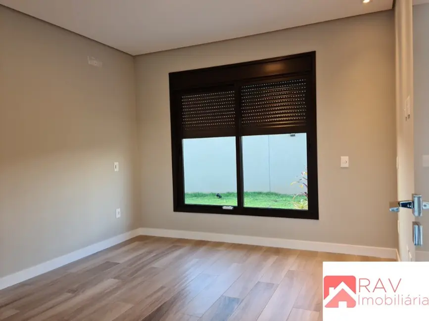 Foto 2 de Casa de Condomínio com 4 quartos à venda, 348m2 em Jundiai - SP