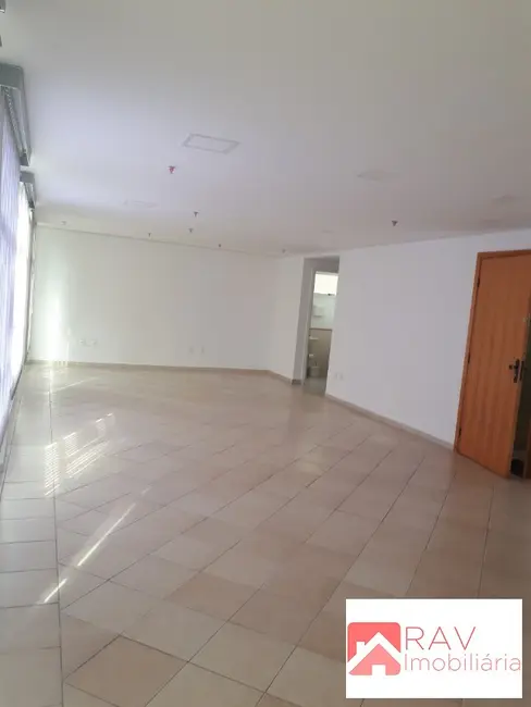 Foto 5 de Sala Comercial à venda e para alugar, 66m2 em Vila Vianelo, Jundiai - SP